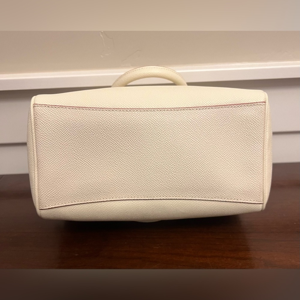 COACH MINI BENNETT SATCHEL - Picture 8 of 9